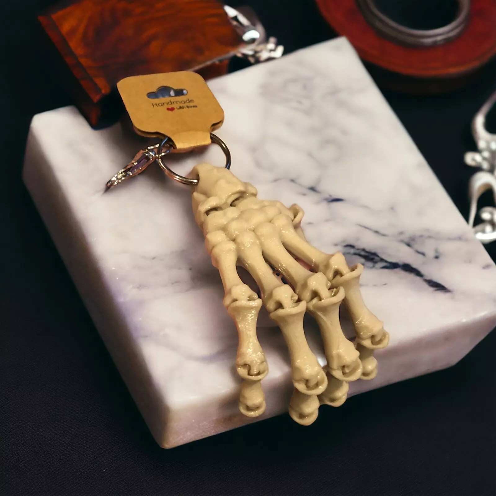 Skeleton Hand Keychain - Articulated - Innov8Print3D