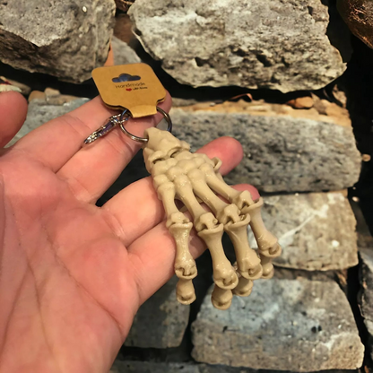 Skeleton Hand Keychain - Articulated - Innov8Print3D