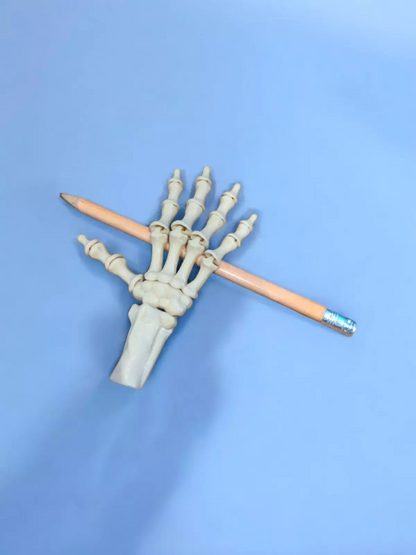 Skeleton Hand Pen Topper - Innov8Print3D